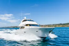 McKinna 69 cruising