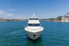McKinna 69 bow view