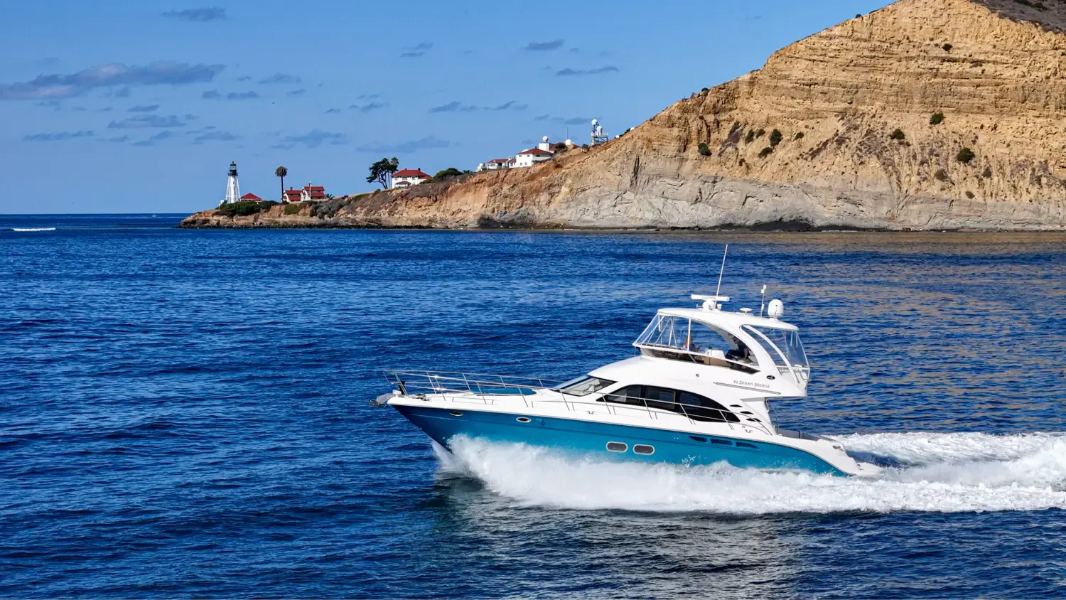 Sea Ray 52 underway on San Diego Bay