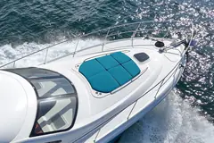Sea Ray 52 stateroom