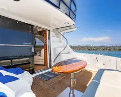 Sea Ray 56 helm