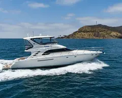 Sea Ray 56 cockpit